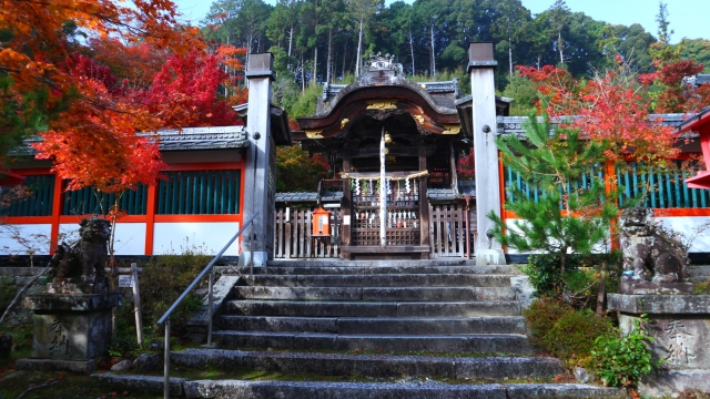 鍬山神社の概要